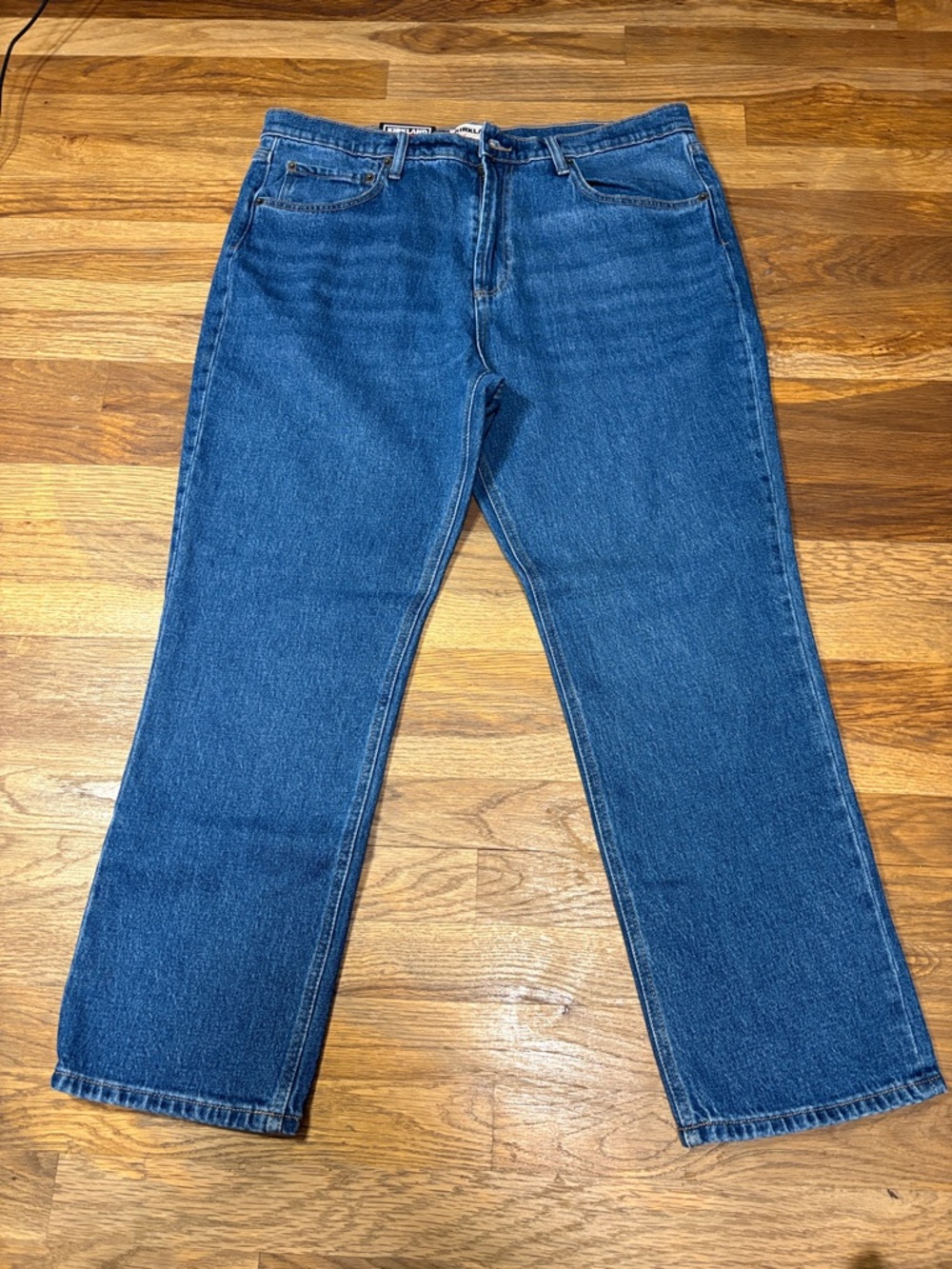KIRKLAND high rise straight fit jeans